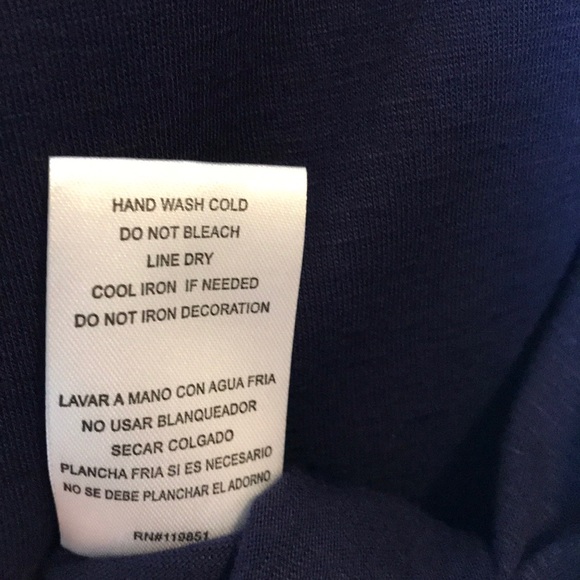 HeartSoul Navy blouse. Size M - Picture 8 of 8